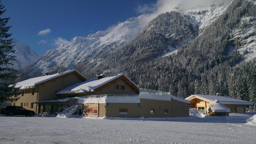 Gasthaus-Pension Reiterklause Leutasch Exteriör bild