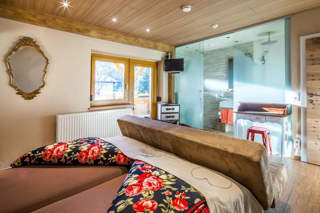 Gasthaus-Pension Reiterklause Leutasch Exteriör bild
