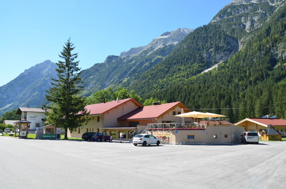 Gasthaus-Pension Reiterklause Leutasch Exteriör bild
